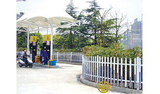 1 杭州市中石油加油站PVC护栏